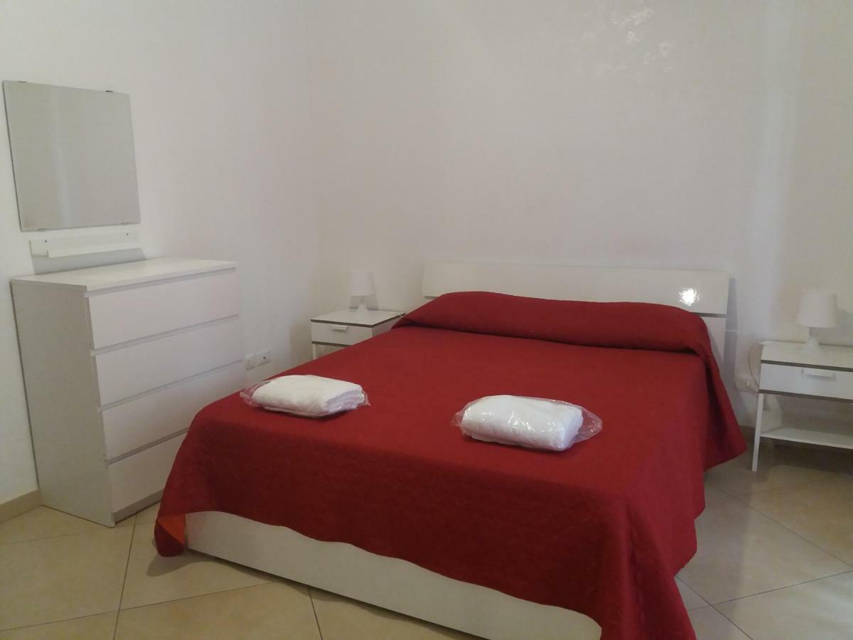 Le Cisterne Holiday Home Manfredonia Exteriör bild